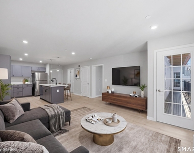 589 Bedford Street - Photo Thumbnail 2