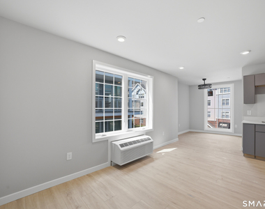589 Bedford Street - Photo Thumbnail 3
