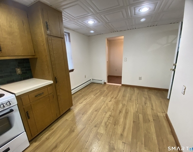 275 Main Street - Photo Thumbnail 5