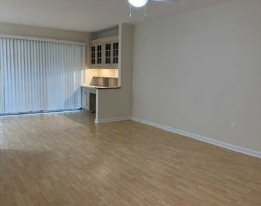 2 Derby Court - Photo Thumbnail 7