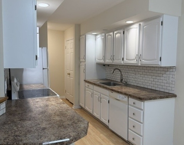 2 Derby Court - Photo Thumbnail 4