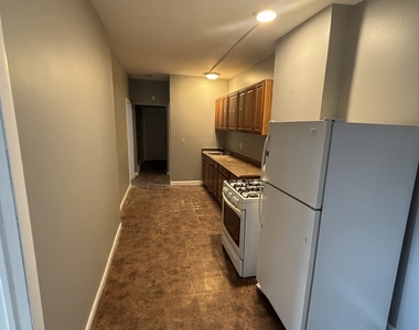 90 Chadwick Avenue - Photo Thumbnail 5