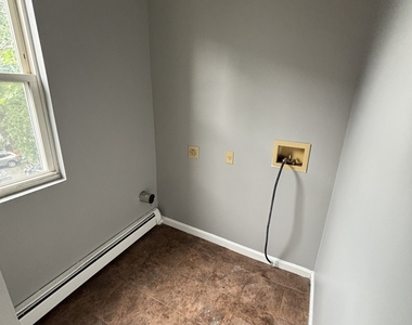 90 Chadwick Avenue - Photo Thumbnail 7