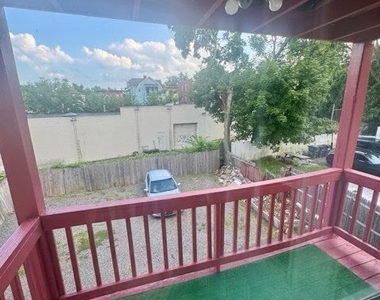 19 Warner Street - Photo Thumbnail 7