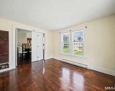 143 Divinity Street - Photo Thumbnail 6