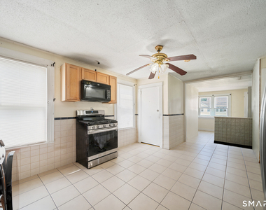 143 Divinity Street - Photo Thumbnail 12