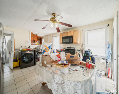 143 Divinity Street - Photo Thumbnail 13