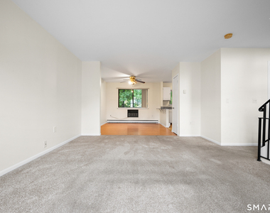 60 Lawn Avenue - Photo Thumbnail 3
