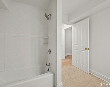14 Haviland Street - Photo Thumbnail 18