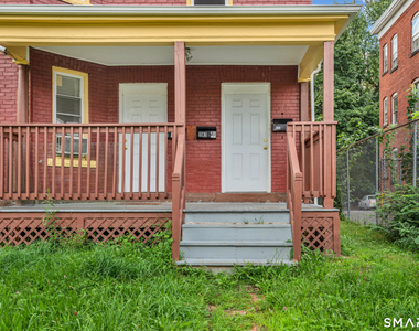 139 Homestead Avenue - Photo Thumbnail 1