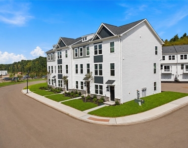 526 Cooper Street - Photo Thumbnail 36