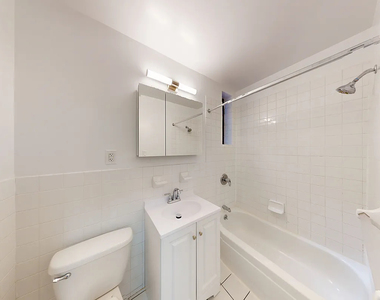 309 East 85th Street - Photo Thumbnail 2