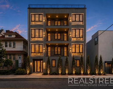 3092 Farragut Road - Photo Thumbnail 6