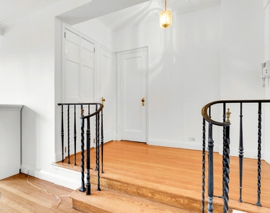20 Continental Avenue - Photo Thumbnail 9