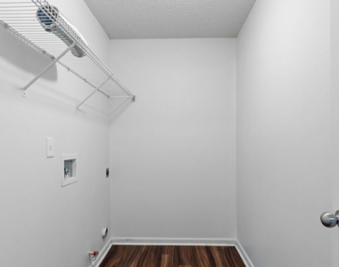 4124 Alveston Drive - Photo Thumbnail 26
