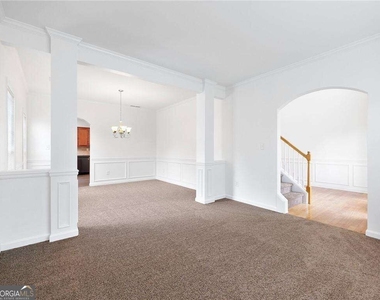3926 Walnut Grove Way - Photo Thumbnail 19