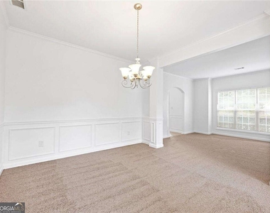 3926 Walnut Grove Way - Photo Thumbnail 20