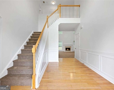 3926 Walnut Grove Way - Photo Thumbnail 1