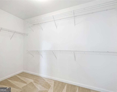 3926 Walnut Grove Way - Photo Thumbnail 27