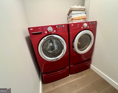 417 Hillcrest Common - Photo Thumbnail 29
