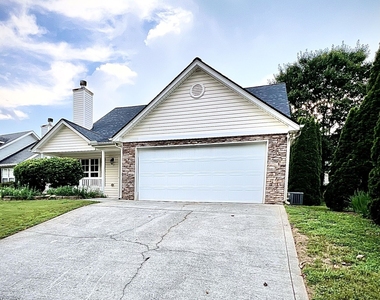 417 Hillcrest Common - Photo Thumbnail 1