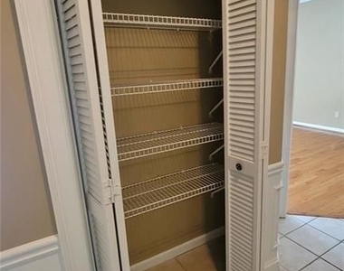 5005 Johns Creek Court - Photo Thumbnail 22