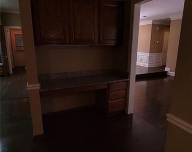 5005 Johns Creek Court - Photo Thumbnail 13