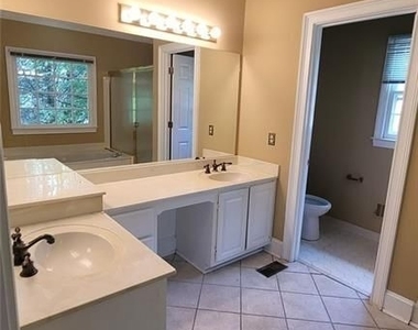 5005 Johns Creek Court - Photo Thumbnail 26