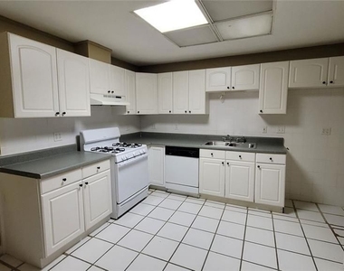 5005 Johns Creek Court - Photo Thumbnail 35