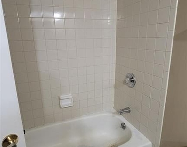 5005 Johns Creek Court - Photo Thumbnail 40