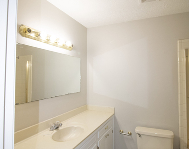 217 Allenwood Drive - Photo Thumbnail 10