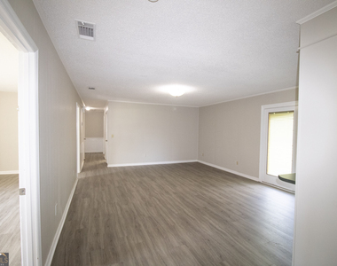 217 Allenwood Drive - Photo Thumbnail 4