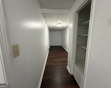 1457 Railroad Avenue - Photo Thumbnail 8