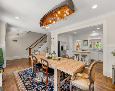 2671 Colgan Court Se - Photo Thumbnail 5