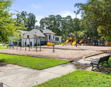 2671 Colgan Court Se - Photo Thumbnail 30