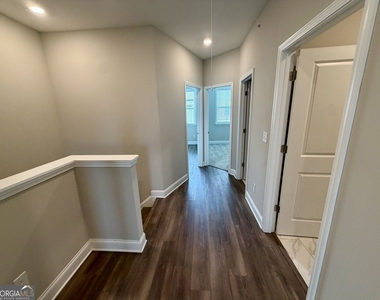 324 Overture Court - Photo Thumbnail 20