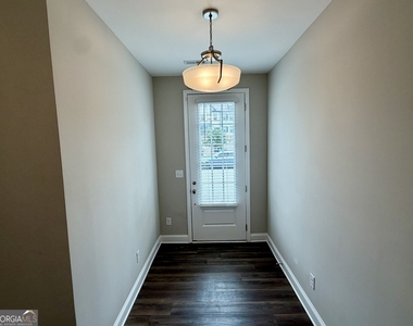 324 Overture Court - Photo Thumbnail 2