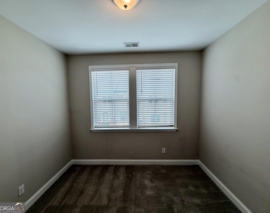 324 Overture Court - Photo Thumbnail 24