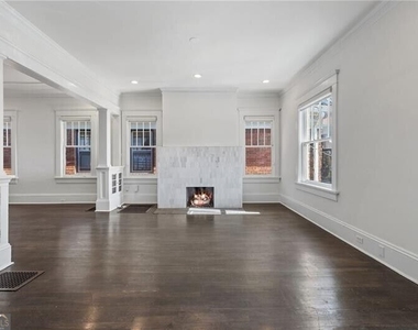 620 Kennesaw Avenue Ne - Photo Thumbnail 4