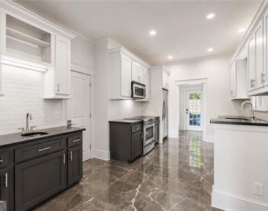 620 Kennesaw Avenue Ne - Photo Thumbnail 9