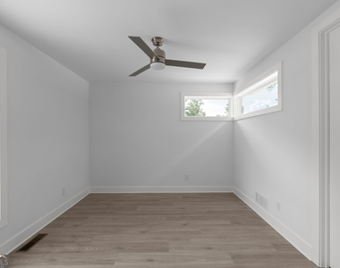 3258 S Bay Drive - Photo Thumbnail 53