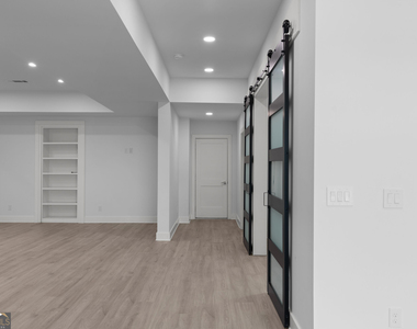 3258 S Bay Drive - Photo Thumbnail 64
