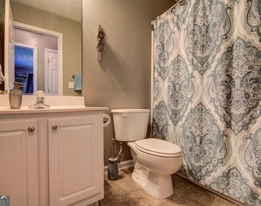 20 Bellaire Lane - Photo Thumbnail 17