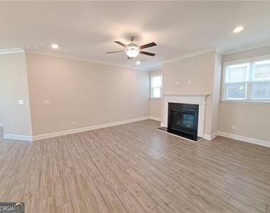 637 Stan Hope Lane - Photo Thumbnail 12
