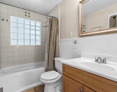 2560 Walton Way Sw - Photo Thumbnail 18