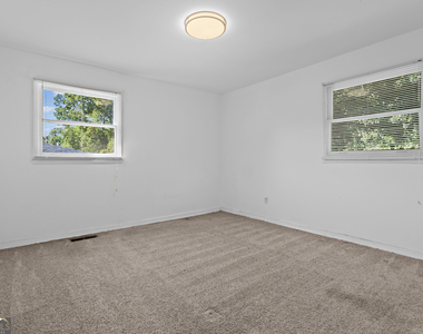 2560 Walton Way Sw - Photo Thumbnail 16