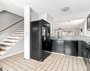 5021 David Place - Photo Thumbnail 8