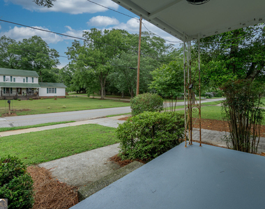 175 E Main Street - Photo Thumbnail 9