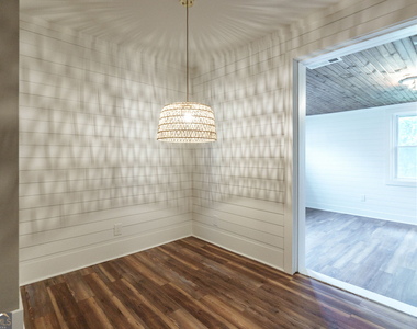 175 E Main Street - Photo Thumbnail 16