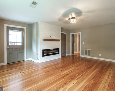 175 E Main Street - Photo Thumbnail 11